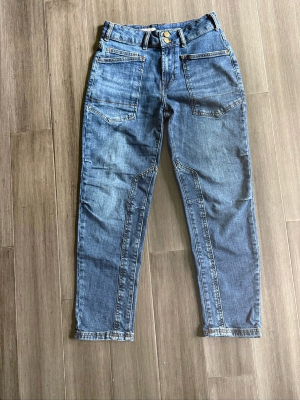 Pilcro The Wanderer mid rise Straight Fit